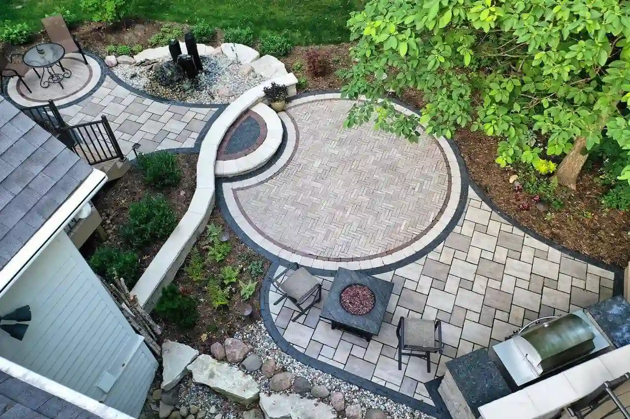 custom-patios-outdoor-living-spaces-5
