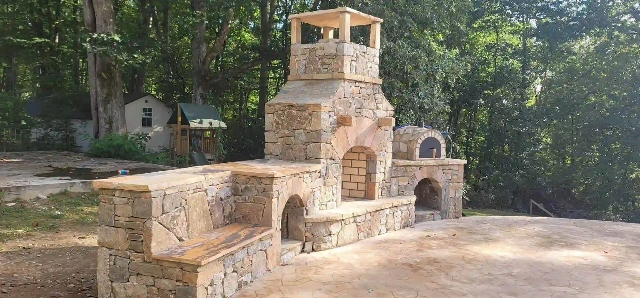 custom-patios-outdoor-living-spaces-6