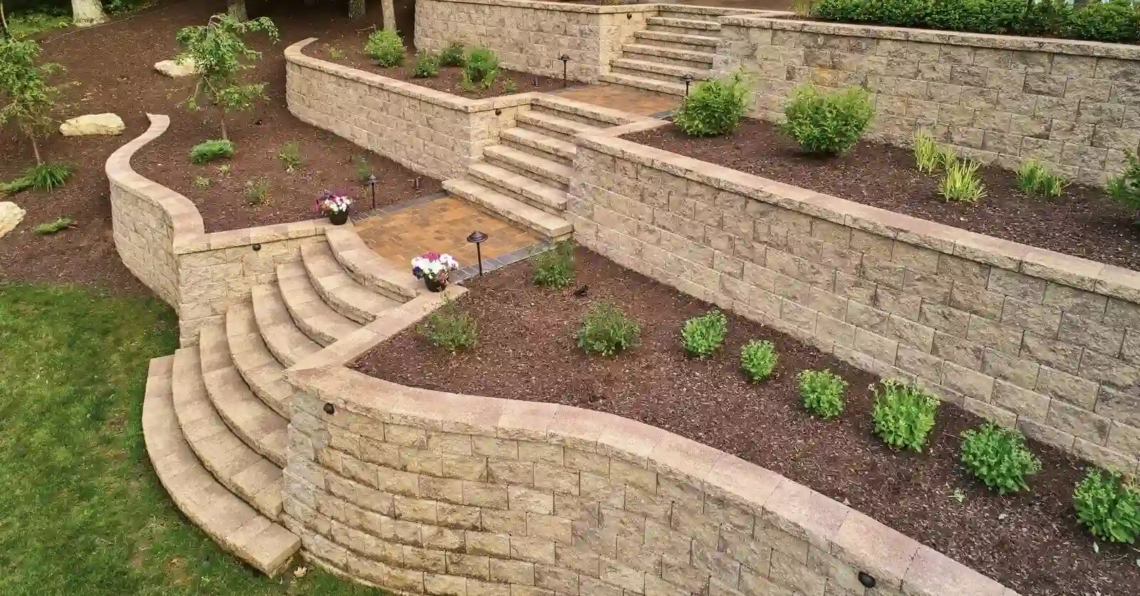 retaining-walls-and-terracing-4